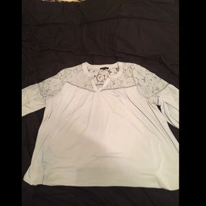 3/4 bell sleeve lightweight shirt.